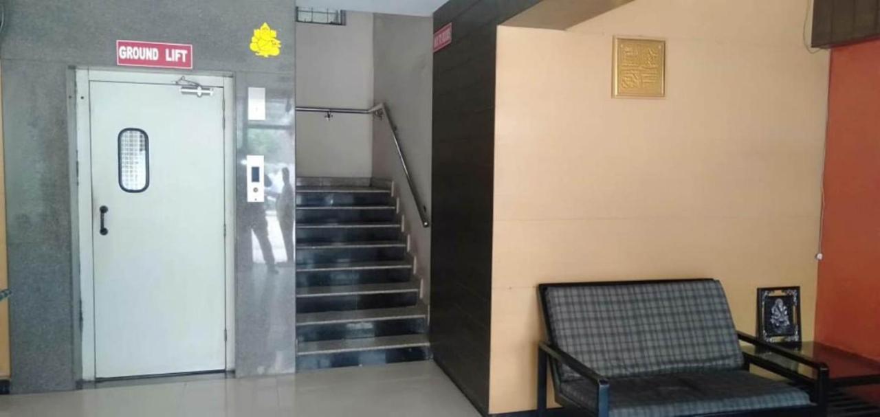 Iroomz Hoysala Residency Bellary Luaran gambar