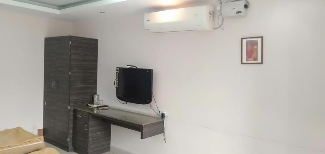 Iroomz Hoysala Residency Bellary Luaran gambar