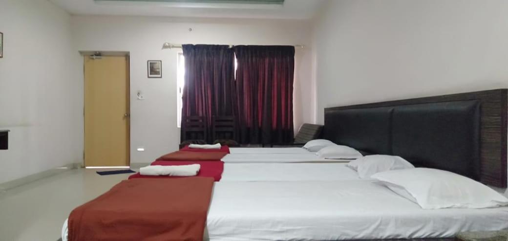 Iroomz Hoysala Residency Bellary Luaran gambar